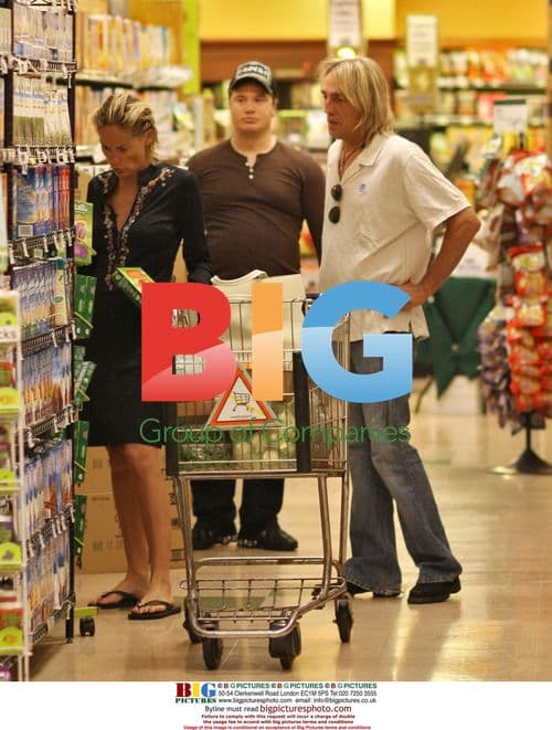 Sharon Stone and brother go grocery shopping