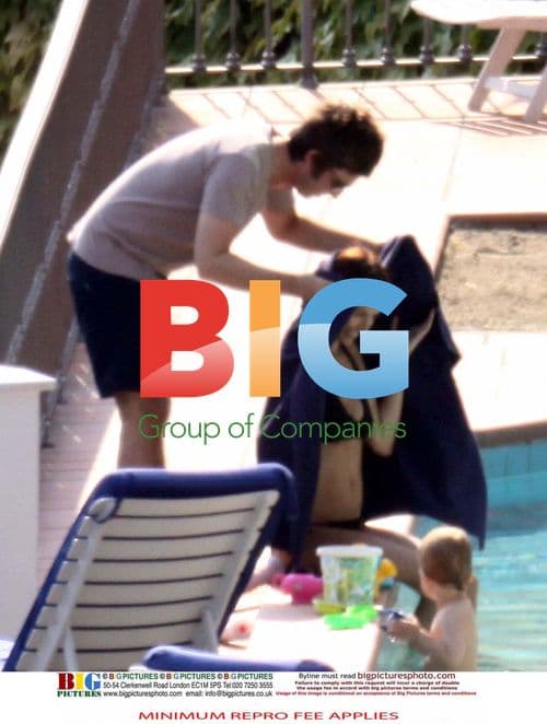 Noel Gallagher's Family Vacation in Italy