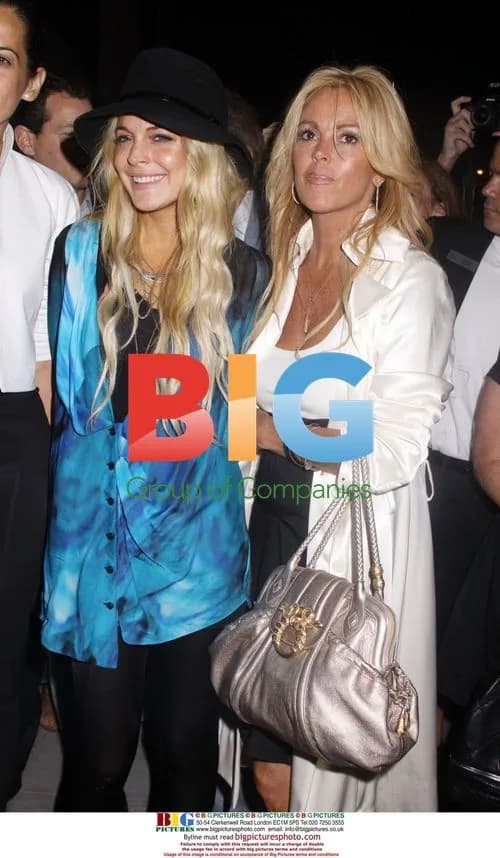Lindsay Lohan and Dina Lohan at Fashion's Night Out
