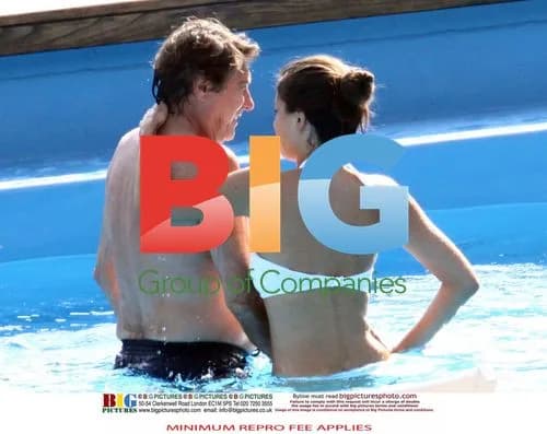 Bryan Ferry and Girlfriend Relax on Vacation