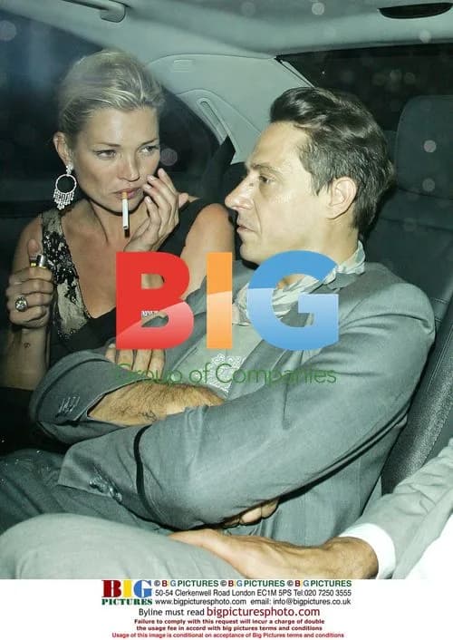 Kate Moss Smoking Outside Club