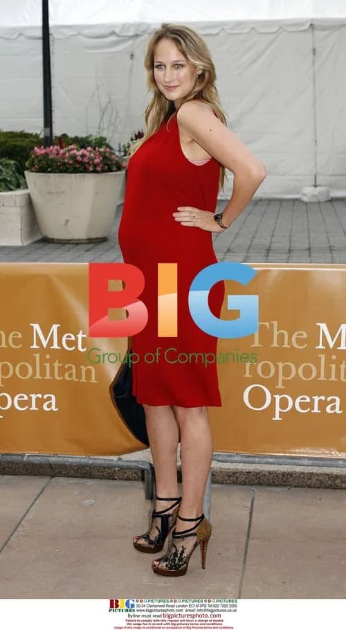 Leelee Sobieski at Metropolitan Opera Opening