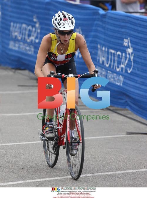 Celebrities Participate in Nautica Malibu Triathlon