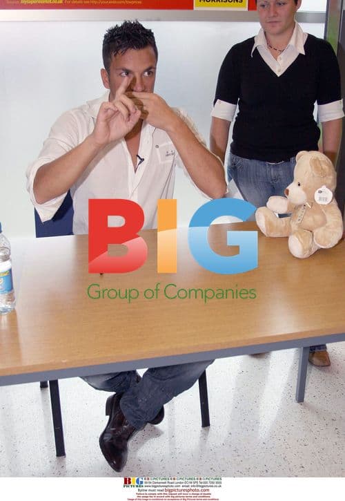 Peter Andre album signings