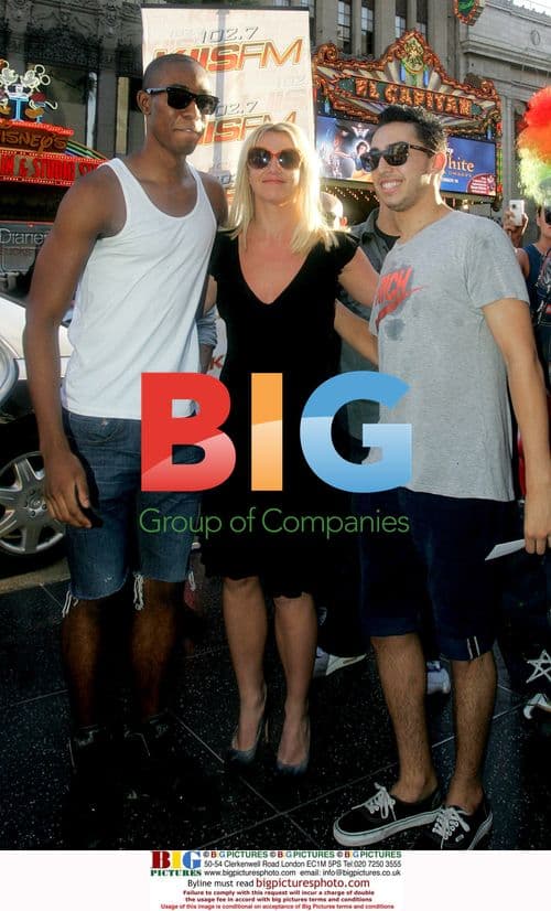 Britney Spears Promotes Concert Winners