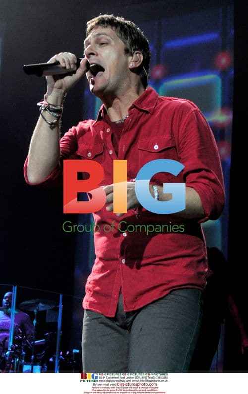 Rob Thomas Performs at Hard Rock Live