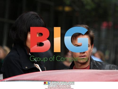 Mark Wahlberg on set of "The Other Guys"