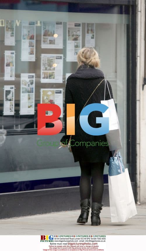 Katerina Ivanova out shopping in Notting Hill