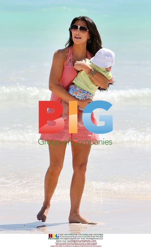 Kim Kardashian with nephew at beach filming