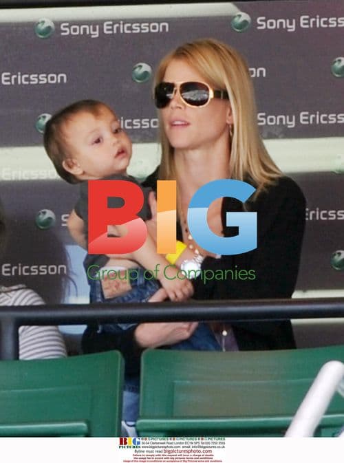 Elin Nordegren and Son Charlie at Tennis
