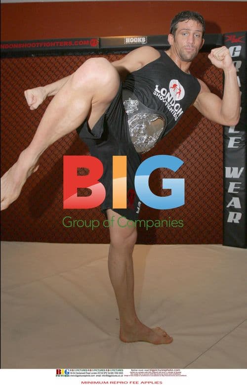 Alex Reid Trains at London Gym