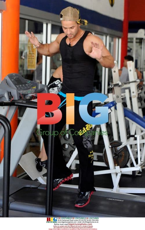 Jersey Shore Cast Works Out in Miami Gym