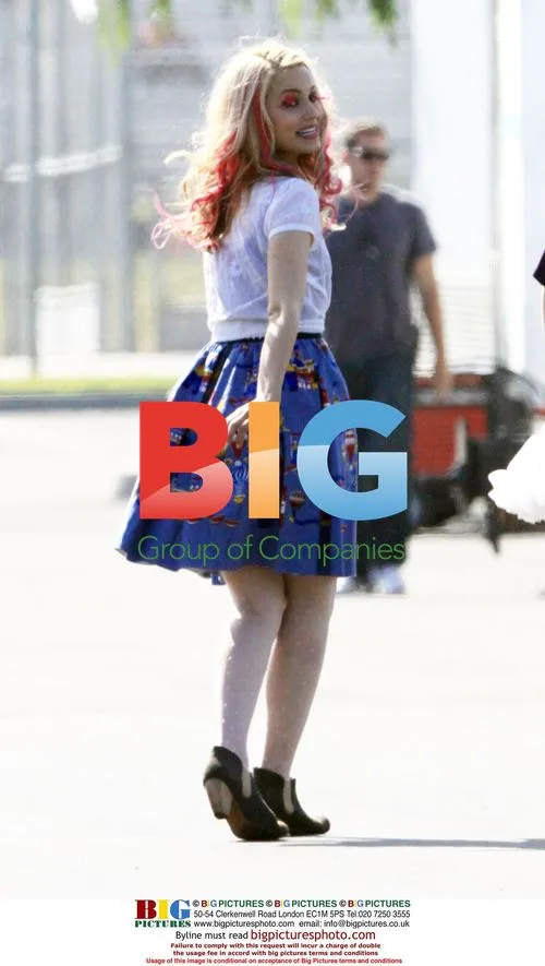 Dianna Agron on 'Glee' film set