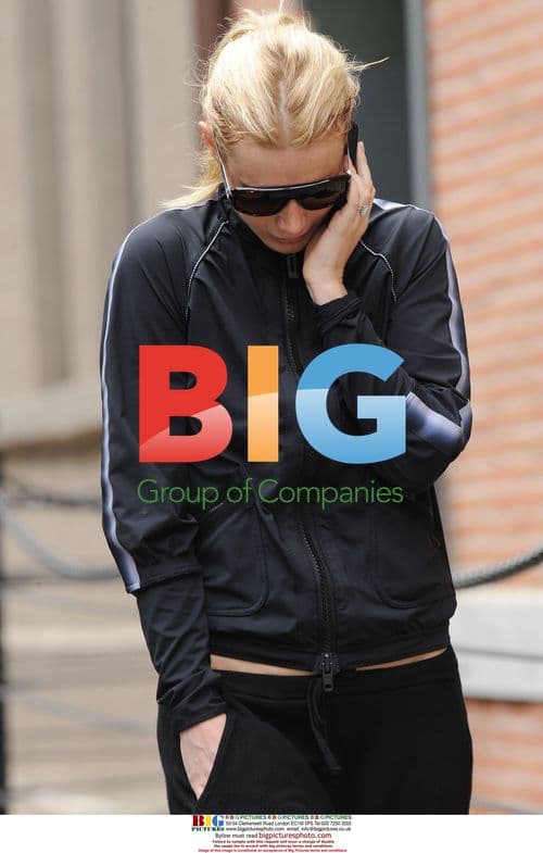 Gweneth Paltrow Walking to Gym in NYC