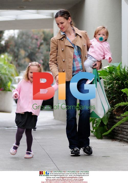 Jennifer Garner's Sunday Brunch Outing