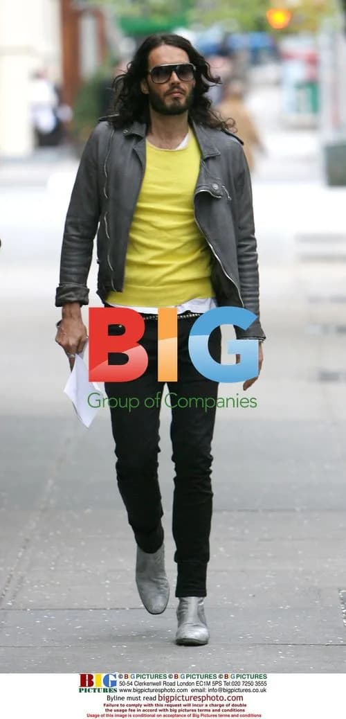 Russell Brand on NYC Street