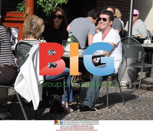 Simon Cowell with fiance and family in Beverly Hills