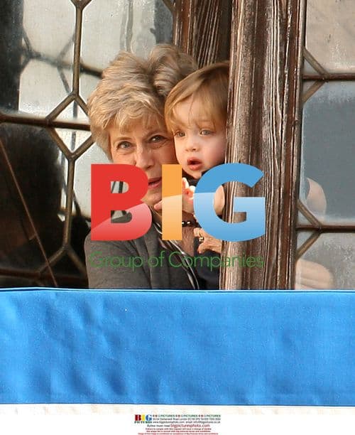 Brad Pitt's mom with grandson in Venice