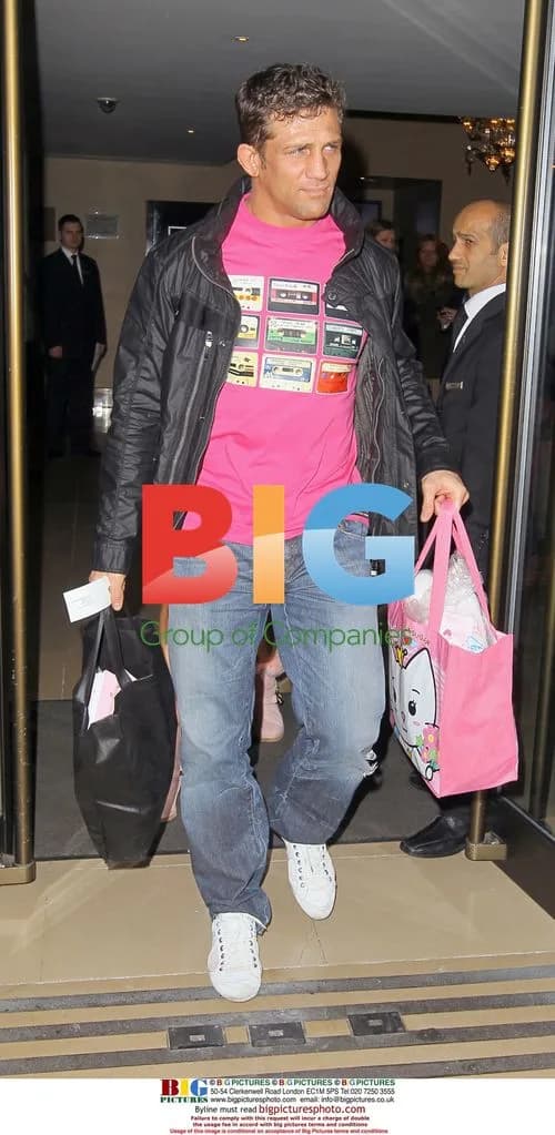 Katie Price and Alex Reid out shopping