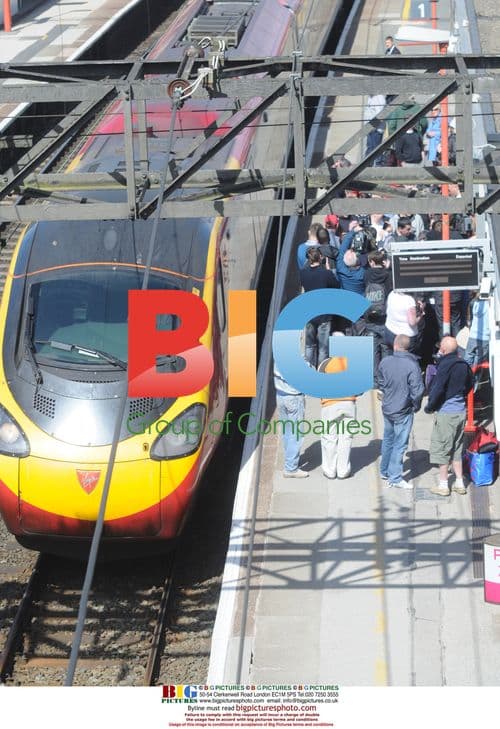 Liverpool players depart for Europa Cup semi final