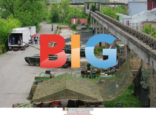 Gerard Butler, Ralph Fiennes, Vanessa Redgrave on Coriolanus set