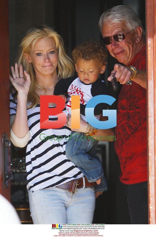 Jenna Jameson Leaves Home with Father