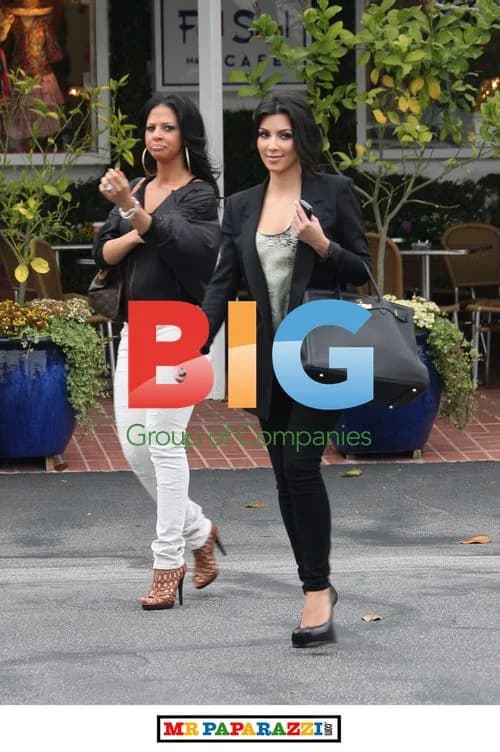 Kim Kardashian Leaving Fred Segal