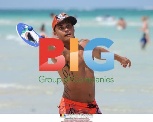 Paul "DJ Pauly D" DelVecchio and Vinny Guadagnino at Miami Beach