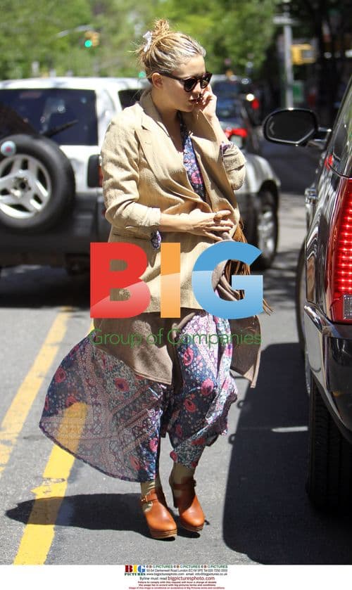 Kate Hudson apartment hunting in NYC