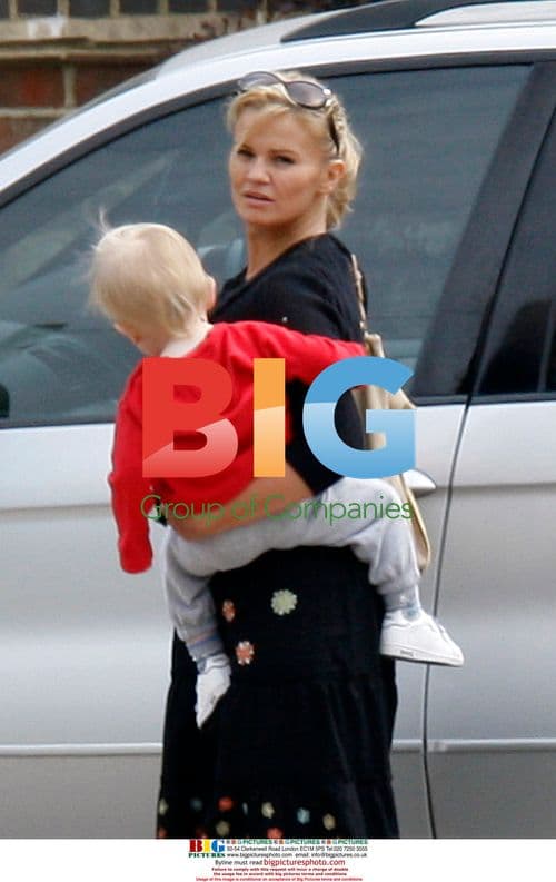 Kerry Katona Feeding Ducks