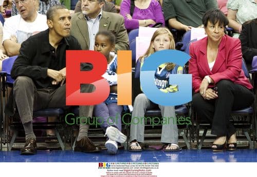 Obamas Attend WNBA Game