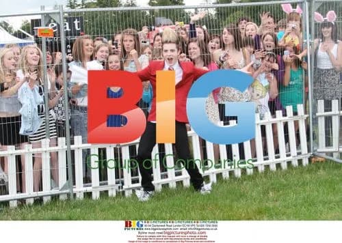 Jedward Backstage at Nantwich Live