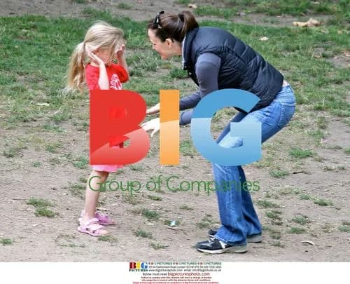 Ben Affleck and Jennifer Garner at the Park
