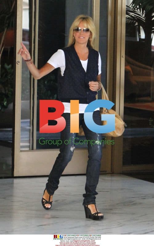 Dina and Ali Lohan Leaving Lindsay's Apartment