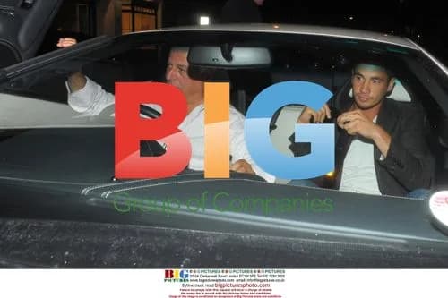 Danny Cipriani with Family at Restaurant