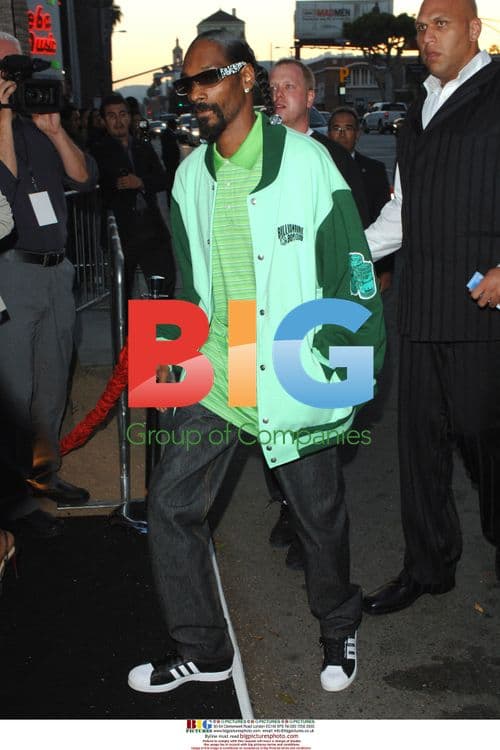 Snoop Dogg at Takers Premiere