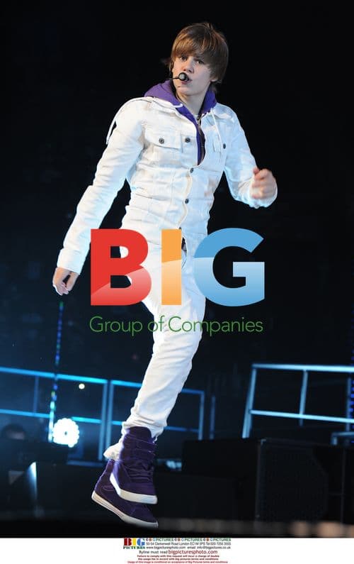 Justin Bieber Performing in Florida