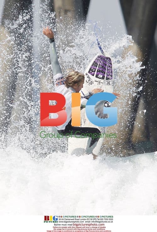 Owen Wright Surfs at US Open