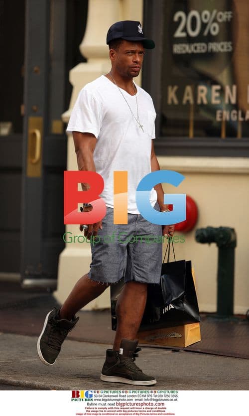Gary Dourdan Shopping in NYC