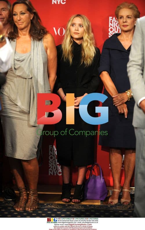 Donna Karan and Mary-Kate Olsen at Fashion's Night Out