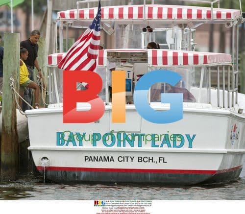 Obama Family Boat Tour in Florida