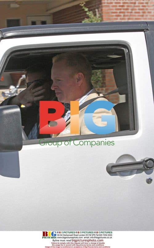 Former jetBlue attendant Steve Slater leaves for dinner