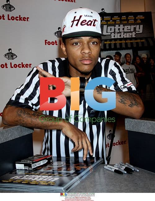 Bow Wow Promotes \"Lottery Ticket\" at Foot Locker