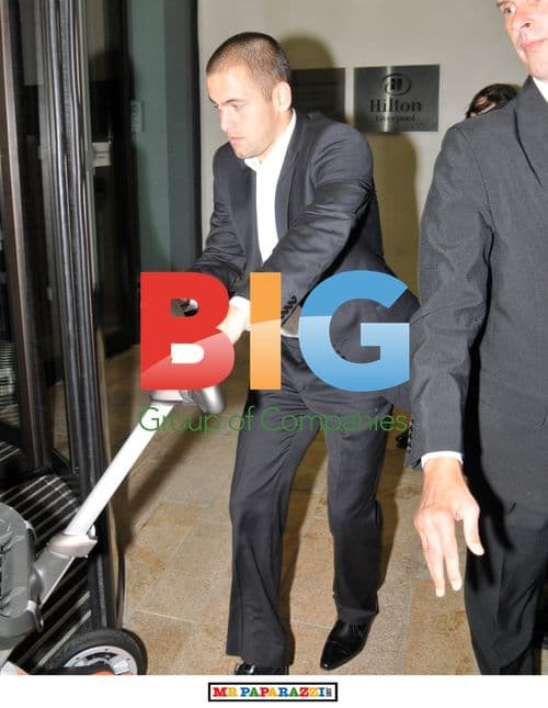 Joe and Carly Cole return to hotel