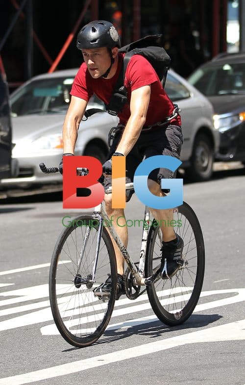 Joseph Gordon-Levitt Filming 'Premium Rush'