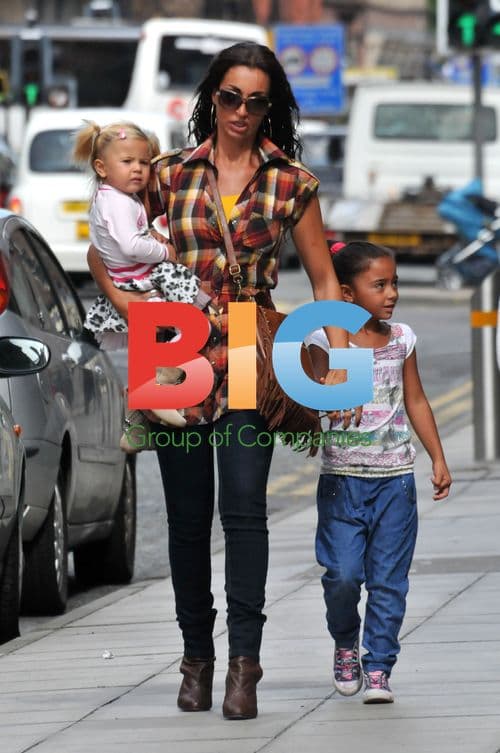 Pepe Reina with Family in Liverpool