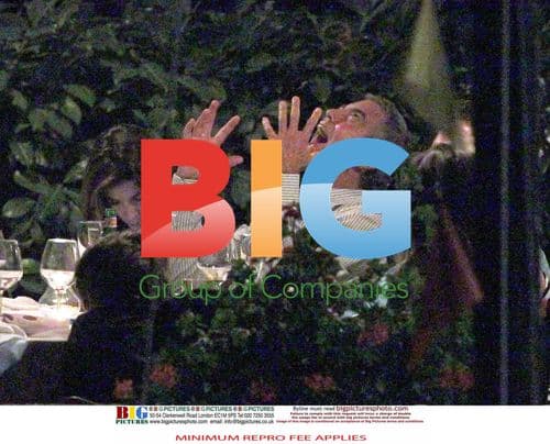 Clooney and Canalis Dine at Villa Oleandra