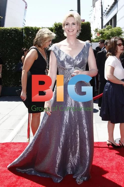 Jane Lynch at 62nd Creative Arts Emmy Awards
