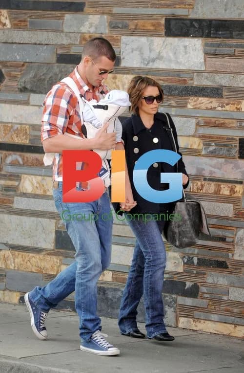 Dannii Minogue & Family Outing