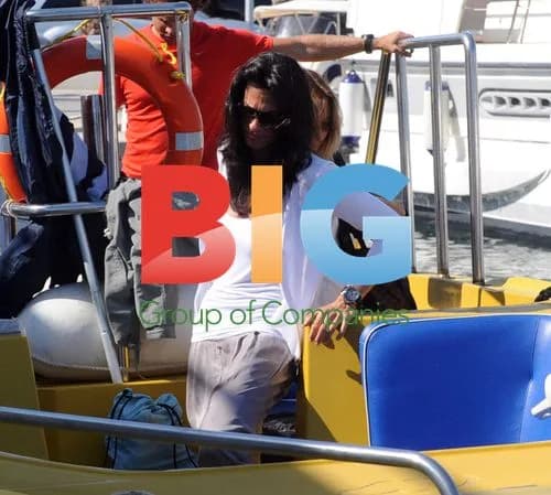 Gabriela Sabatini takes taxi boat to Hvar